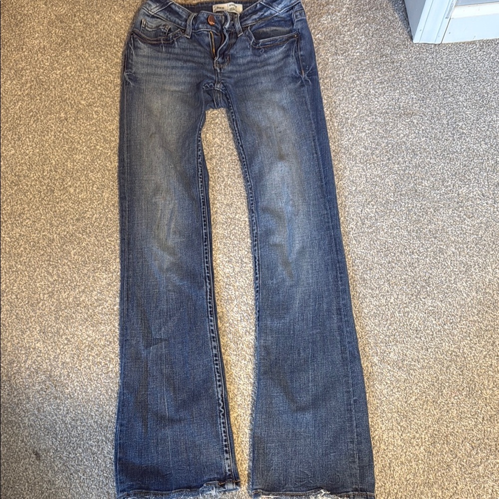Buckle jeans- Stellas